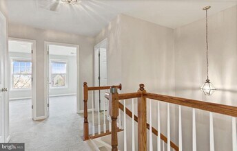 4050 Timber Oak Trl in Fairfax, VA - Building Photo - Building Photo