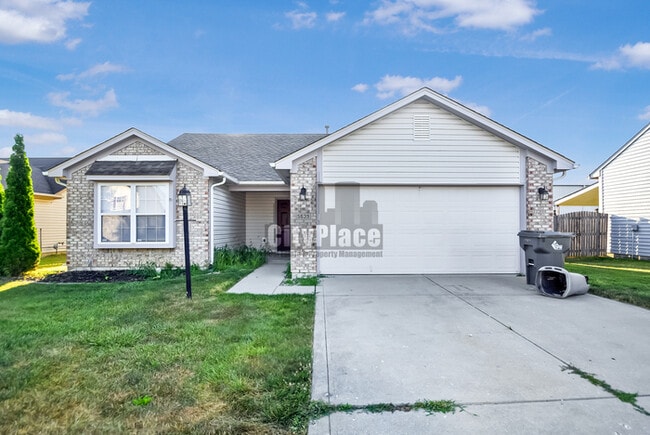 property at 5639 Wood Hollow Dr