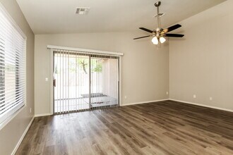 14453 N Gil Balcome Ct in Surprise, AZ - Building Photo - Building Photo