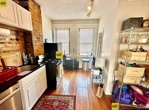 12 Charter St, Unit 5 in Boston, MA - Building Photo - Building Photo