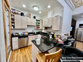 23 Highland Park Ave, Unit 2 in Boston, MA - Building Photo