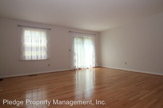 19 Hawthorne Dr-Unit -Unit 144 in New London, CT - Building Photo - Building Photo