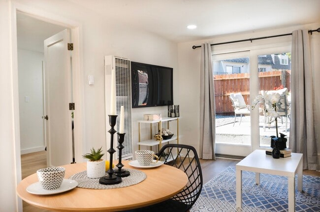 property at 4815 Appian Way