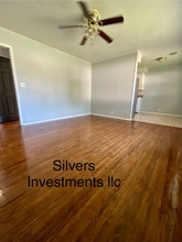 3303 S Richmond Ave in Wichita, KS - Building Photo - Building Photo