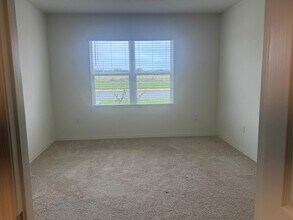 3890 Foggy Mist Rd SE in Melbourne, FL - Building Photo - Building Photo