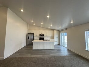 1136 N 560 W in Logan, UT - Building Photo - Building Photo