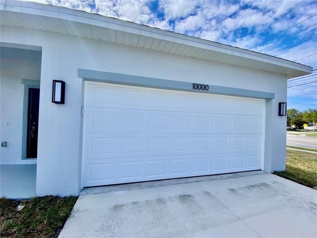 10000 Massey St in Orlando, FL - Building Photo - Building Photo