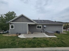 2920 Kincaid Rd in Billings, MT - Building Photo - Building Photo