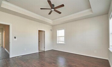 45116 Kincora Dr in Sterling, VA - Building Photo - Building Photo