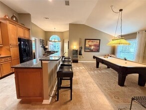 8317 9th Ave Terrace NW in Bradenton, FL - Foto de edificio - Building Photo