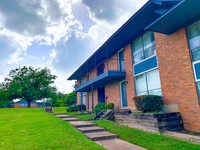 Point North (old) in Henderson, TX - Building Photo - Building Photo