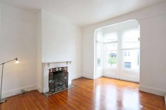 1856 Filbert St-Unit -1856 Filbert Street in San Francisco, CA - Building Photo - Building Photo