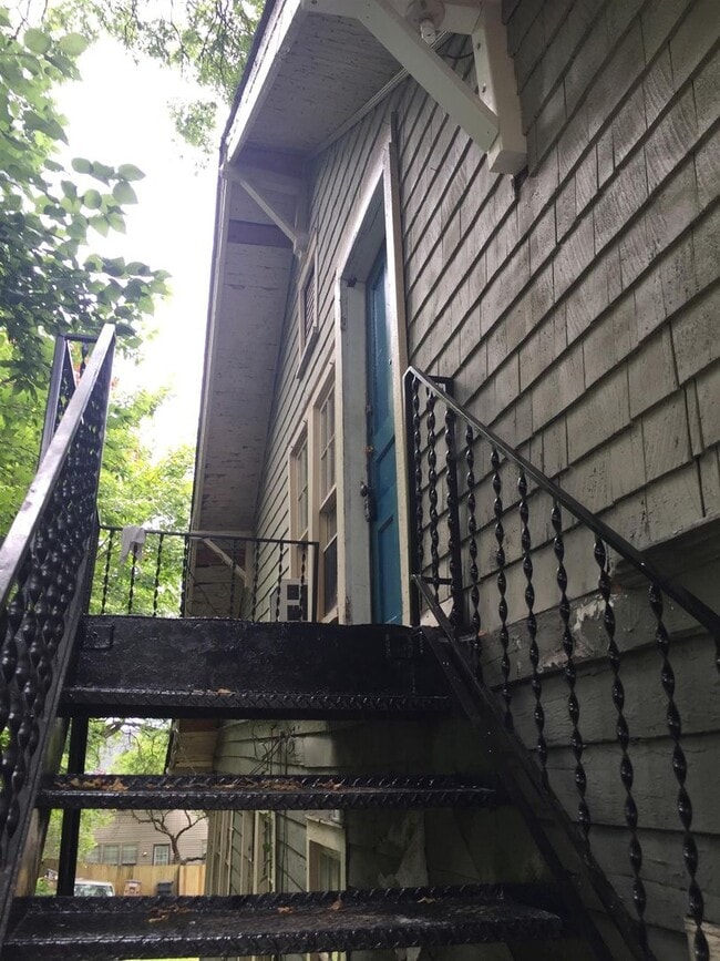 1714 Ashwood Ave in Nashville, TN - Building Photo - Building Photo