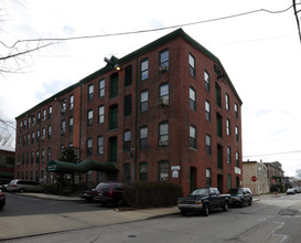 Hamill Mill Apartments in Philadelphia, PA - Building Photo - Building Photo