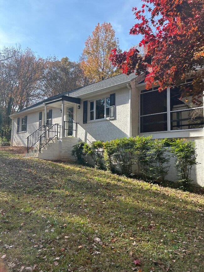 1042 Peck Rd in Richmond, VA - Building Photo - Building Photo