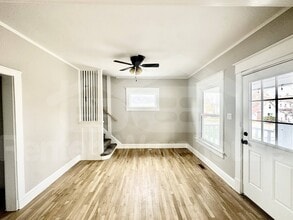 3114 School St in Des Moines, IA - Building Photo - Building Photo
