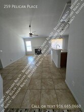 259 Pelican Pl in Yuba City, CA - Foto de edificio - Building Photo