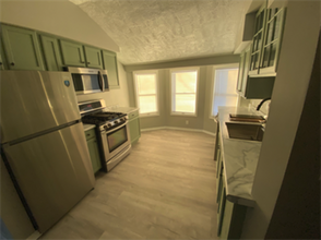 5844 South St in Lincoln, NE - Foto de edificio - Building Photo