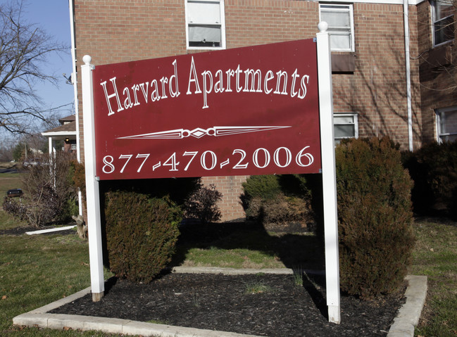 Havard Apartments in North Brunswick, NJ - Foto de edificio - Building Photo