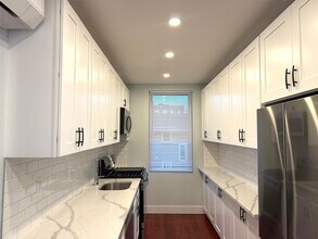 39-47-47 50th Ave in Queens, NY - Building Photo - Building Photo