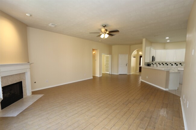 property at 1611 Maryvale Dr