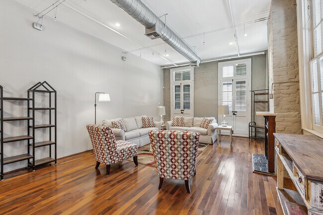 1140 Decatur St in New Orleans, LA - Building Photo - Building Photo