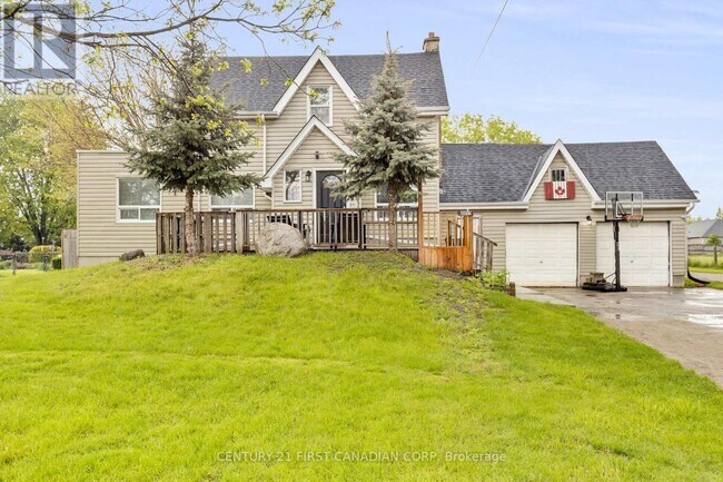 2217 Wharncliffe Rd S in London, ON - Building Photo - Building Photo