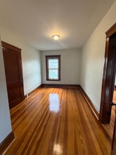 363 Logee St in Woonsocket, RI - Building Photo - Building Photo