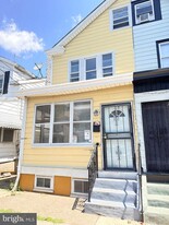 1222 Genesee St in Trenton, NJ - Building Photo