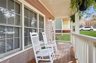 109 Bowen Cir SW in Atlanta, GA - Building Photo - Building Photo