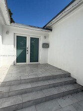 311 SW 44th Ave in Coral Gables, FL - Building Photo - Building Photo
