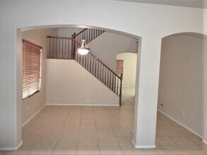 7643 Dove Canyon St in Las Vegas, NV - Building Photo - Building Photo