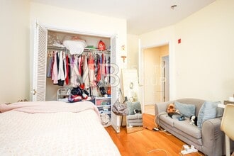 100 Wayland St, Unit 2 in Boston, MA - Building Photo - Building Photo