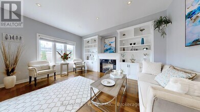 505 Heath St in Oakville, ON - Building Photo - Building Photo