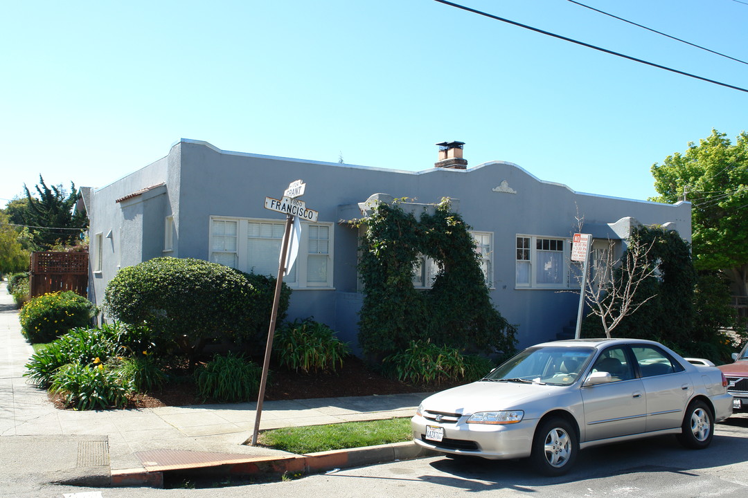 1744 Francisco St in Berkeley, CA - Building Photo