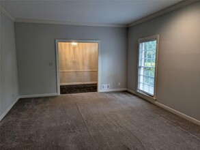 495 Heards Ferry Rd NW in Atlanta, GA - Building Photo - Building Photo
