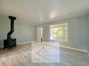 321 W Ramona Ave in Colorado Springs, CO - Building Photo - Building Photo