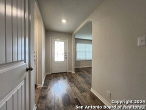 201 Winged Teal in San Antonio, TX - Building Photo - Building Photo