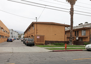 1710-1714 Grismer Ave in Burbank, CA - Building Photo - Building Photo