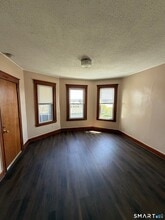 60 Booth St in New Britain, CT - Building Photo - Building Photo