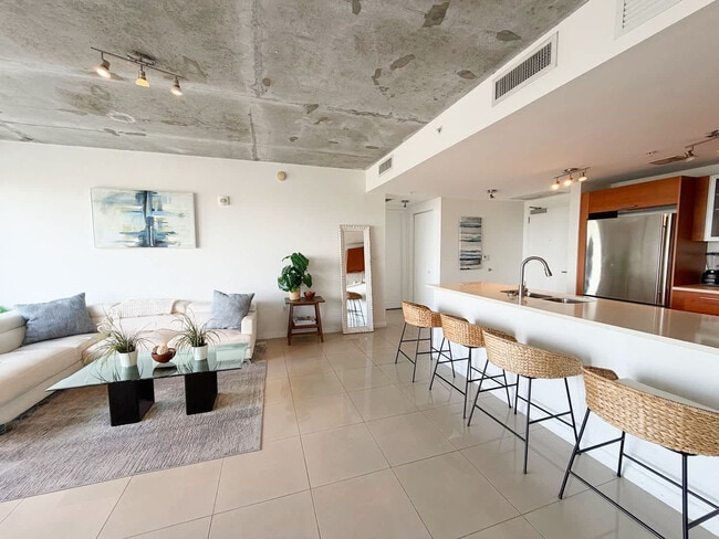 3250 NE 1st Ave, Unit SI FL11-ID1520185P in Miami, FL - Building Photo - Building Photo