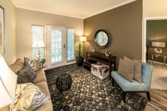 9868 N Eldridge Pkwy in Jersey Village, TX - Building Photo - Building Photo