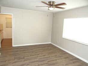 815 E Broad St in Tampa, FL - Building Photo - Building Photo