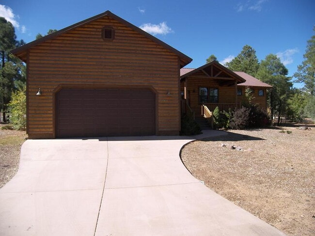 property at 2551 W Lodgepole Ln