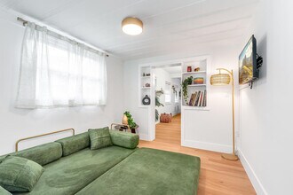 1336 NE 14th Ave in Fort Lauderdale, FL - Building Photo - Building Photo