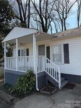 603 E 8th Ave in Gastonia, NC - Building Photo - Building Photo