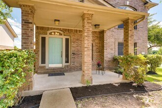 1025 Stacia's Way in Pflugerville, TX - Building Photo - Building Photo