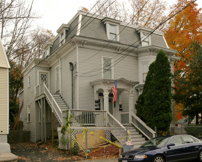 43-47 Cedar St