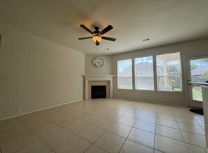 25311 Mallard Bay Ln in Katy, TX - Building Photo - Building Photo