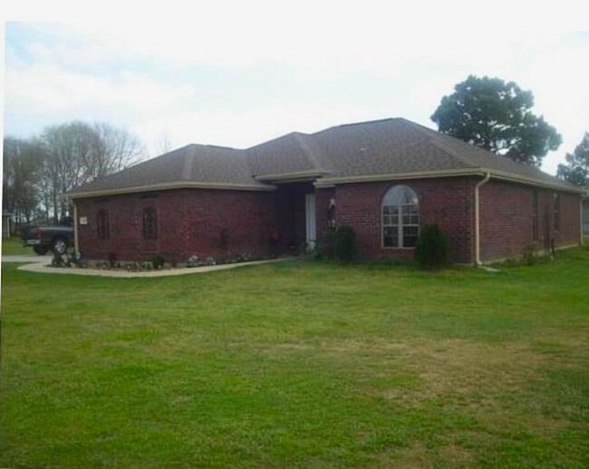property at 110 Delia Dr